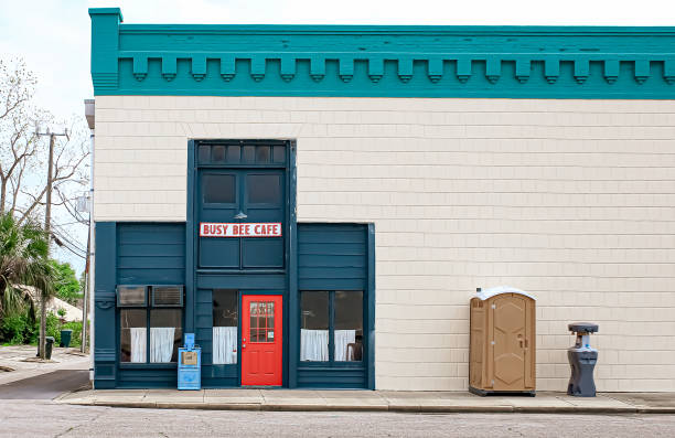 Best Emergency porta potty rental  in Warsaw, MO